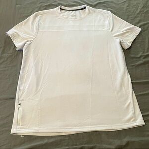 Luxe t-shirt men’s sz large